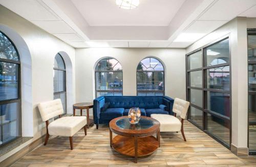 Murfreesboro Hotel | Super 8 by Wyndham Murfreesboro