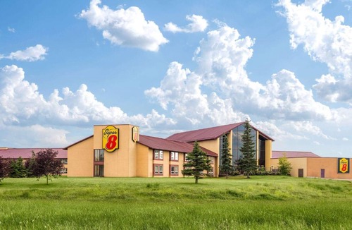 Edmonton Hotel | Super 8 by Wyndham Sherwood Park/Edmonton Area