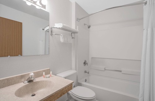 Winnemucca Hotel | Super 8 by Wyndham Winnemucca NV