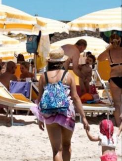 Torre Lapillo Apartment | "SUPER" a Torre Lapillo al primo piano a 50 dal centro a 150 mt dalla spiaggia , disponibile NAVETTA per l'aereoporto GRATUITA