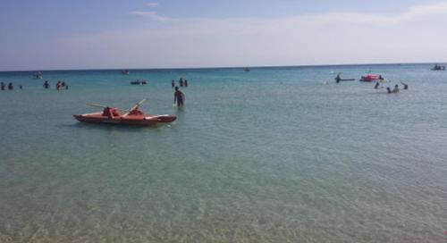 Torre Lapillo Apartment | "SUPER" a Torre Lapillo al primo piano a 50 dal centro a 150 mt dalla spiaggia , disponibile NAVETTA per l'aereoporto GRATUITA