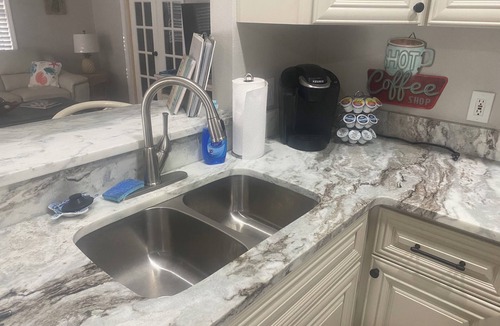 Crystal River House | Super Clean and Super Comfortable with boat ramp under half mile down the road.