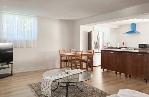 Cooksville House | Super Clean Private 2BRs Cozy Unit for 4 Guests