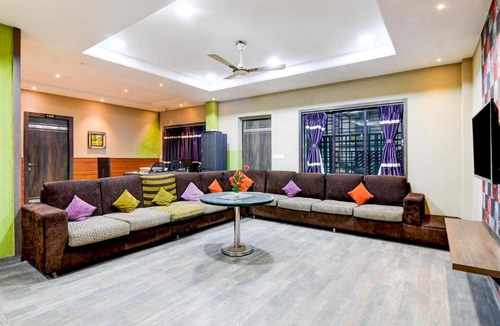 Joka Hotel | Super Collection O Behala Formerly Urban Guest House