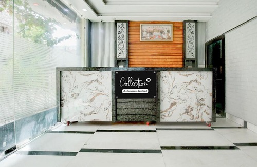 Amritsar Hotel | Super Collection O by OYO Ishwar Nagar Near Golden Temple Formerly Chahal Residency