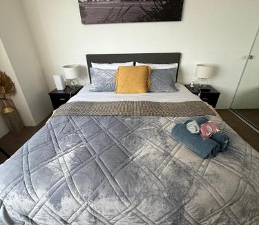Haymarket Apartment | Super comfortable quiet room