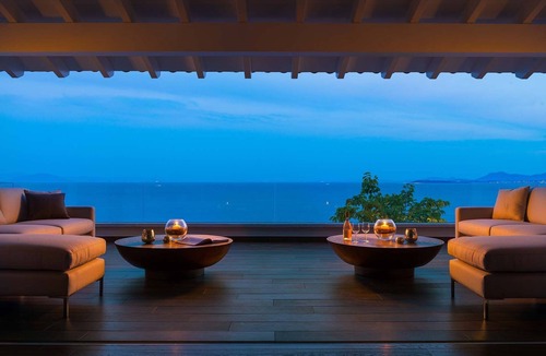 Nisaki Villa | Super Elite Corfu Villa | Villa Paradiso | 6 Bedroom | 2 Heated Infinity Pools