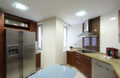 Central District Condo | SUPER FLOOR IN THE CENTER, C/COLLECTED