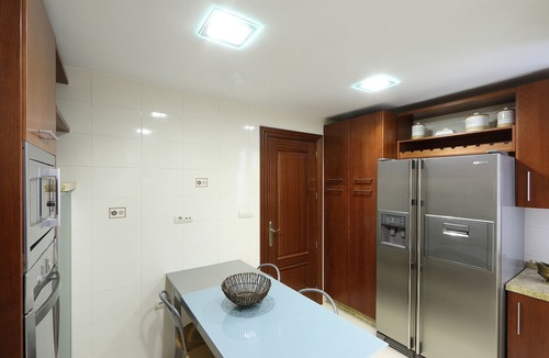 Central District Condo | SUPER FLOOR IN THE CENTER, C/COLLECTED