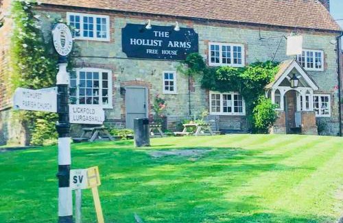 Lodsworth Villa | Super Host Large Luxury Cottage South Downs Park