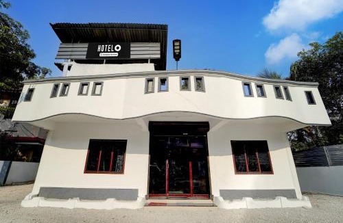 Adoor Apartment | Super Hotel O KSRTC Pandalam Pathanamthitta Formerly Elite Tourist Homes
