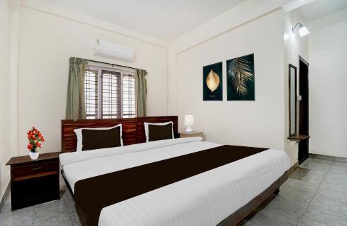 Kulanada Hotel | Super Hotel O Pathanamthitta Near Mahatma Gandhi Statue
