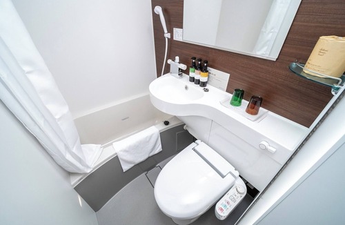 Nishishinsaibashi Hotel | Super Hotel Premier Namba Shinsaibashi Natural Hot Spring