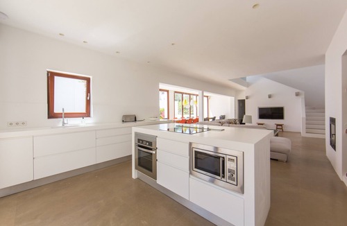 Santa Eulalia del Rio Villa | Super luxury, spacious modern villa ideal for families, walk to beach and town.