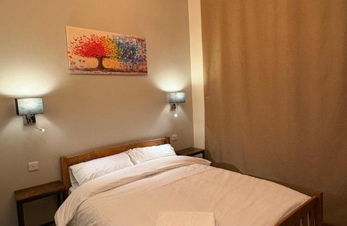 Central Aberdeen Hotel | Super Nova Self-Service Hotel