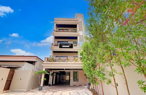 Bullawala Hotel | Super Townhouse Oak FRI Dehradun Formerly Hotel EL Portrait