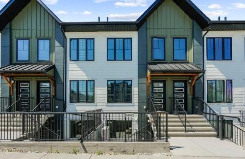 Calgary Apartment | Superb 1-Bdr Apt in New Condo