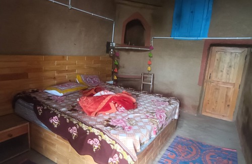 Seetla House | Superb 6-bedroom farmhouse in Mukteshwar with fitness room, WiFi