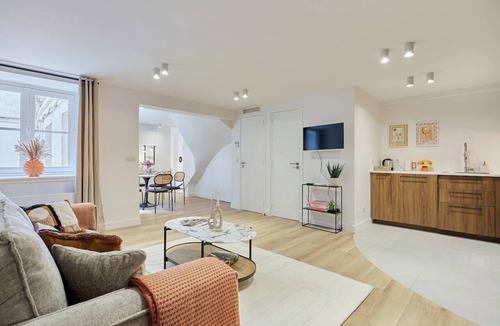 Quartier du Mail Apartment | Superb AC apartment Paris Center Bourse Place