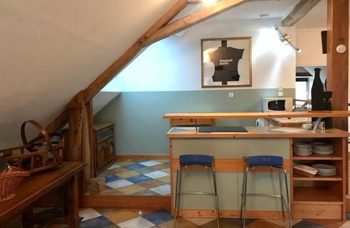 Saint-Martin-de-Bavel Apartment | Superb apartment in the countryside, we or vacation between lakes and mountains