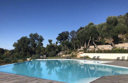 Porto-Vecchio Apartment | Superb apartment terrace & private garden in protected area with swimming pool & 2 tennis courts