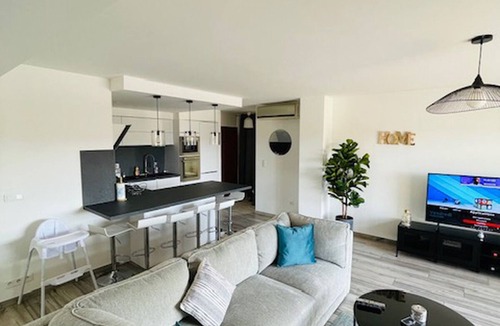 Porto-Vecchio Apartment | Superb apartment T4 sleeps 8 in Porto Vecchio Centre