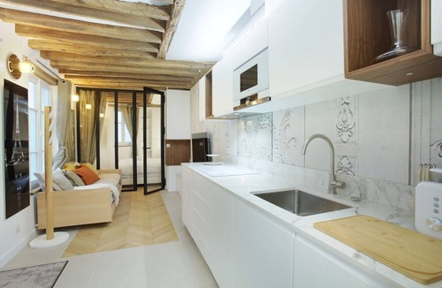 Arsenal Apartment | Superb apartment Place des Vosges Le Marais