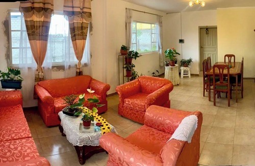 Rancho Bajo Bed & Breakfast | Superb bed & breakfast in Quito!