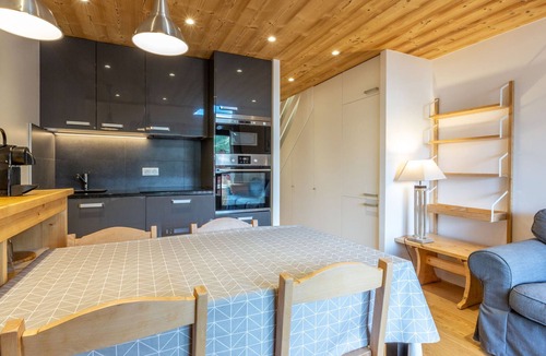 Val-d'Isere Apartment | Superb central apartment, 5 ppl, near slopes