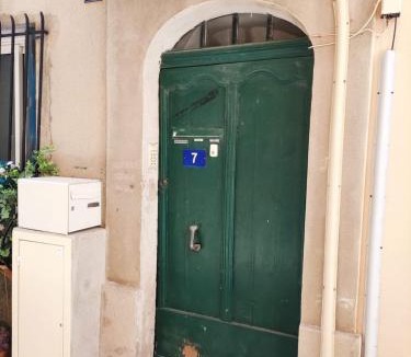 Old Town Apartment | Superb central apartment, air-conditioned, parking