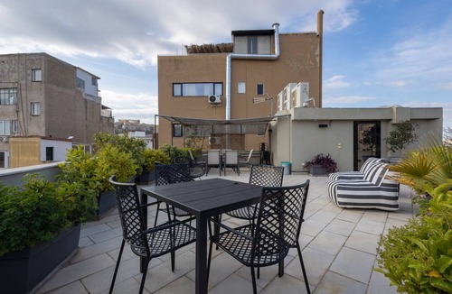 Psirri Apartment | Superb Central Athens Suite with Rooftop – Perfect for 5 Guests, 85sqm