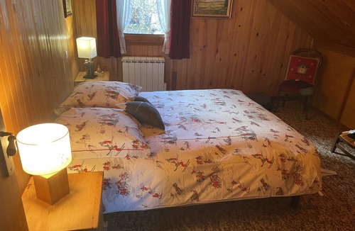 Le Sauze Ski Chalet | Superb chalet on the edge of the Sauze slopes