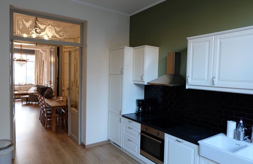 Upper Town Apartment | Superb character duplex in the European district