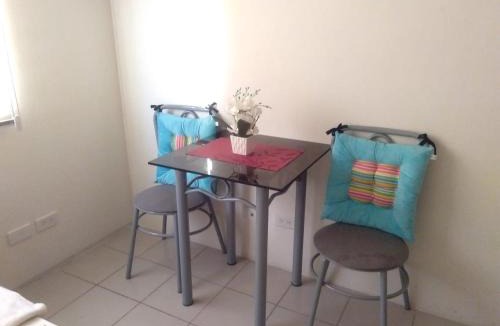 Highway Hills Apartment | Superb Edsa Cheap Hotel @ Graceysplace Unit 2