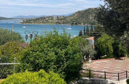 Ildır Koyu Apartment | Superb Flat with Shared Pool in Cesme