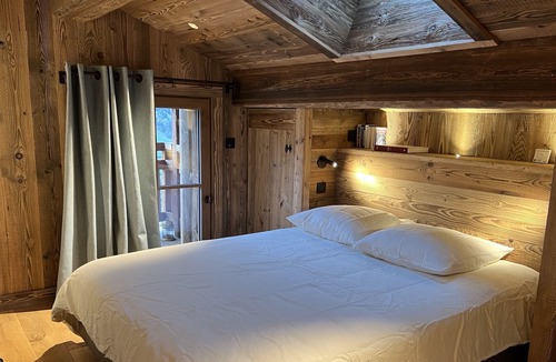 Saint-Nicolas-de-Veroce Ski Chalet | Superb family chalet with panoramic view of the MB massif, near the slopes