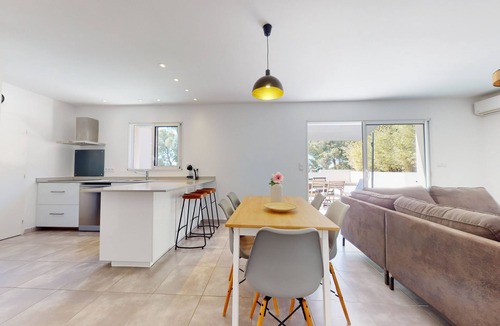 Cap d'Agde House | Superb house overlooking the golf course, heated pool, 600 m from the center of Cap d'Agde