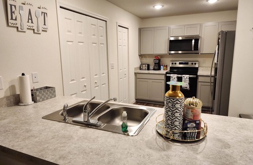 Ocala House | Superb Location, Convenient Stay & Free Parking Marion Oaks Ocala Florida