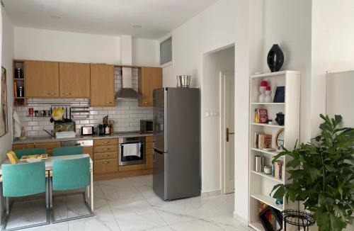 Orszagut Apartment | Superb Studio plus 60 sqm Terrace in the Greens of Buda City Centre