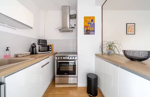 Vals-les-Bains Apartment | Superb studio with river access and private square