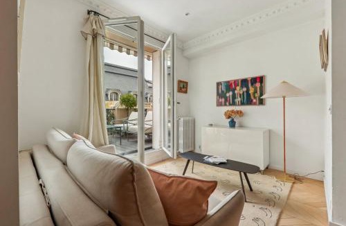 Chaussee-d'Antin Apartment | Superb studio with terrasse & 24-7 security in the heart of Paris!