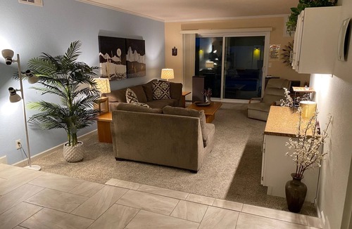 North Mountain House | Superb Value for the Money in Heart of Phoenix Metro Area