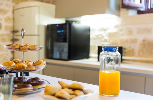 Atsipopoulo Villa | Superb villa Rogdia with heated pool, 2 minutes walking from local amenities