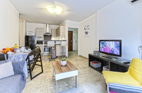 Musicians Quarter Apartment | Superbe Appartement Pres DE LA Gare Clim Wifi Espace Dedie AU Travail