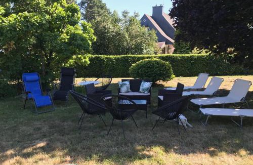 Vannes House | Superbe maison standing, 14 personnes, confort et grands volumes, jardin 2000m, parkings, wifi