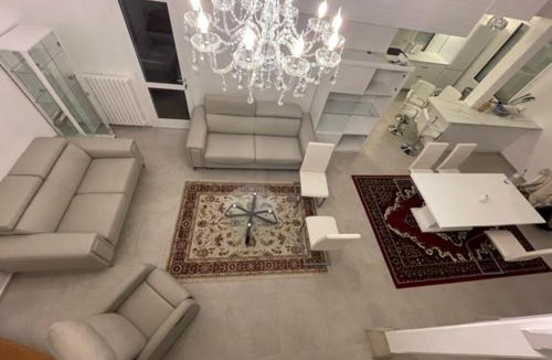 Vannes House | Superbe maison standing, 14 personnes, confort et grands volumes, jardin 2000m, parkings, wifi