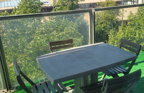 Saint-Denis Apartment | Superbe T2, Paris, Stade DE France, Parking, Métro 14, RER D, JO