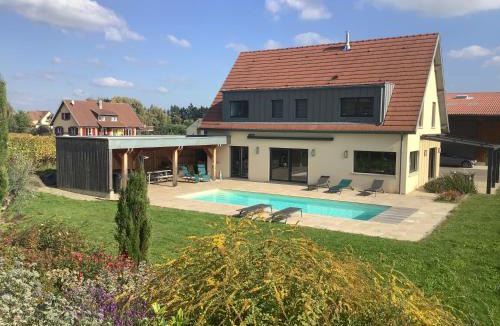 Pfaffenheim House | Superbe Villa Jacuzzi & Piscine au cœur des vignes