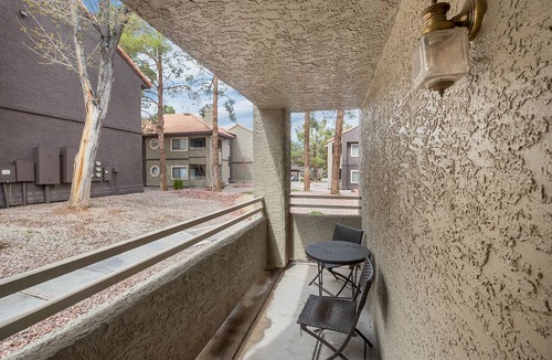 Enterprise Apartment | Superhost 5 Star ⭐️ Service Large 3 Bedroom