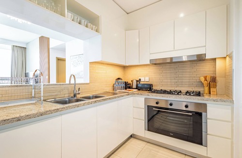 Bur Dubai Apartment | Superhost Elegant 3BR Burj Khalifa View